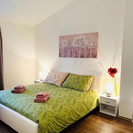 Funcic 1 App Guest house Pula