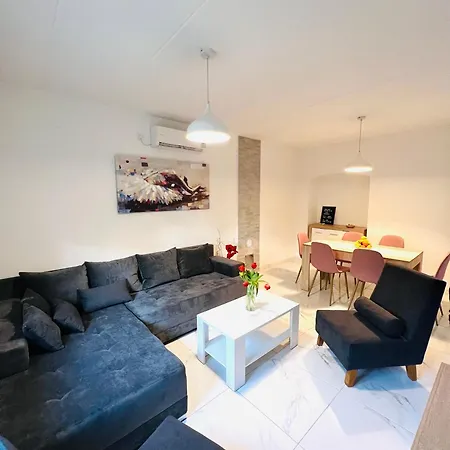 Funcic 1 App Guest house Pula